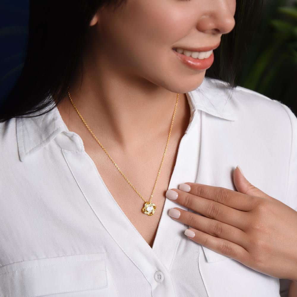 To my wonderful daughter - I squeezed this necklace Daughter Necklace, Love Knot Necklace for Daughter, Necklace for Daughter, Daughter Pendant - Custom Heart Design