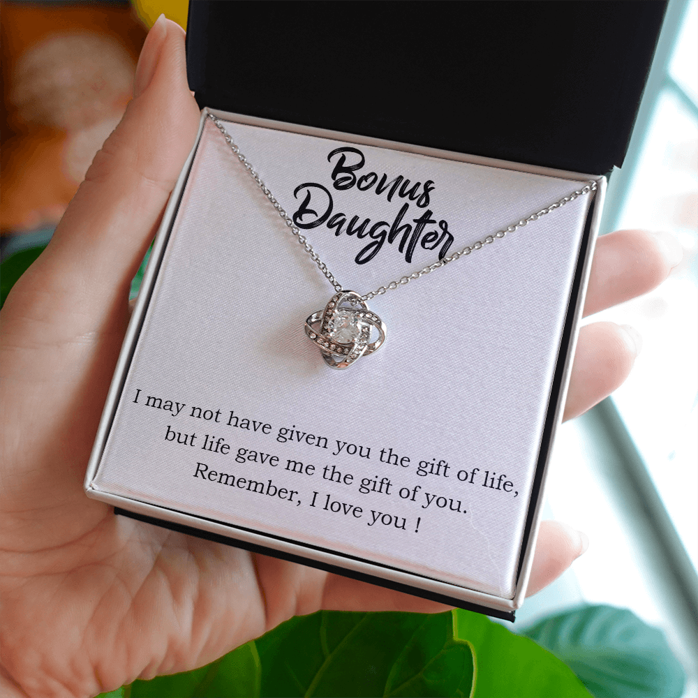 Daughter Necklace, Love Knot Necklace for Daughter, Necklace for Daughter, Daughter Pendant | Custom Heart Design