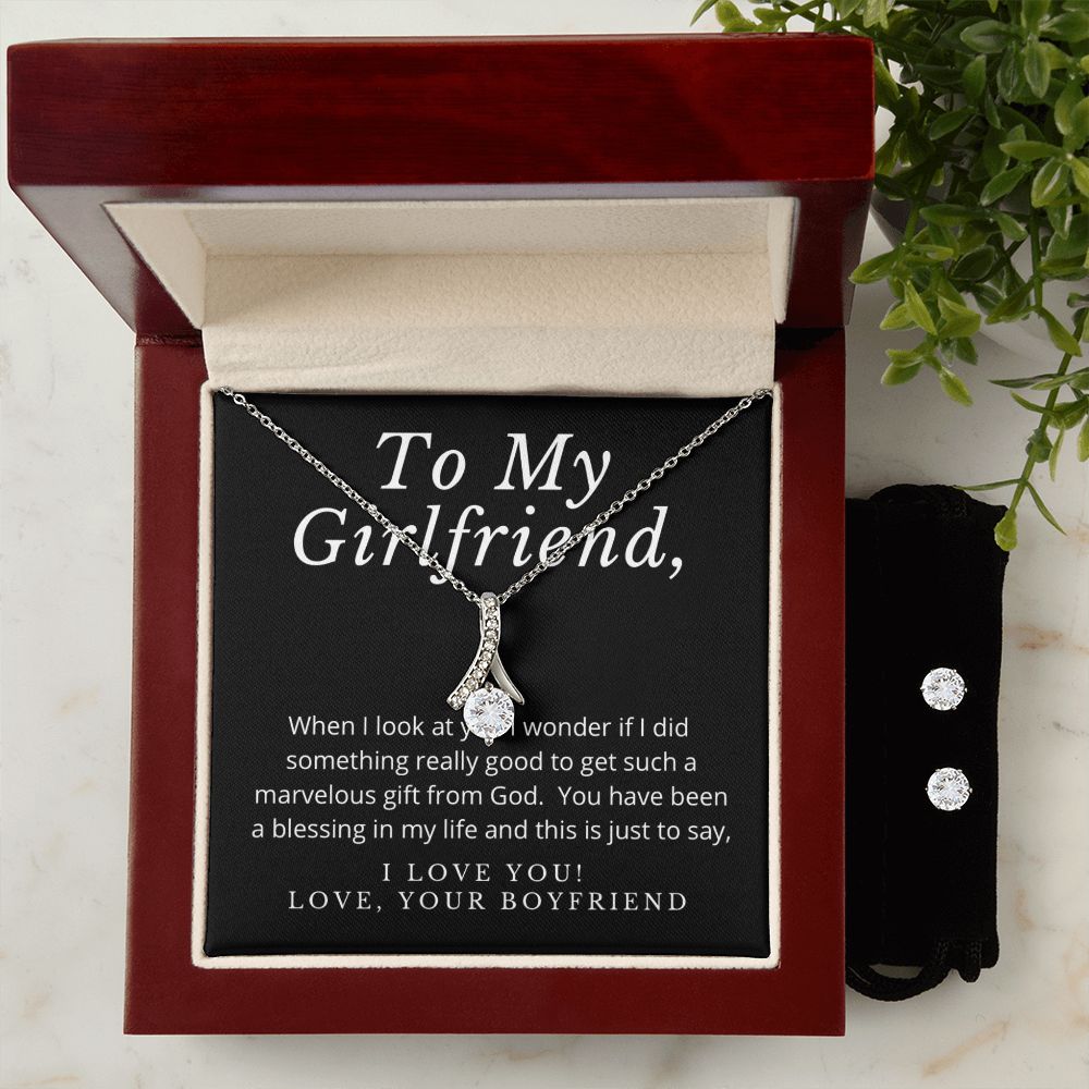 Girlfriend Jewelry Set, Necklace and Earring Set for Girlfriend - Custom Heart Design