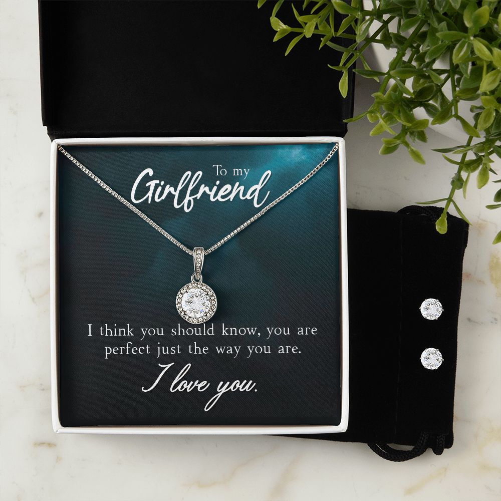 Girlfriend Necklace and Earring Set, Girlfriend Jewelry Gift Set | Custom Heart Design