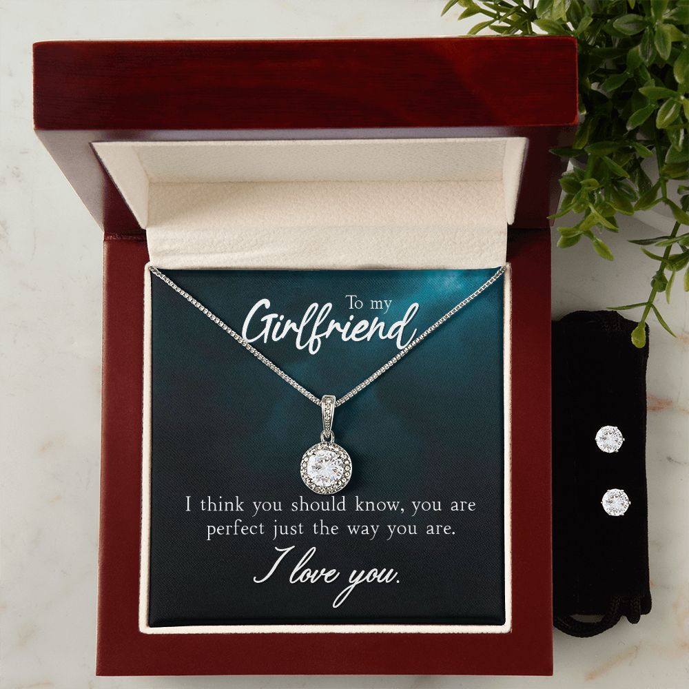 Girlfriend Necklace and Earring Set, Girlfriend Jewelry Gift Set | Custom Heart Design