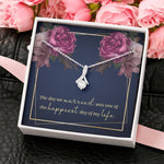 Alluring Beauty Solitaire Necklace for Women | Custom Heart Design