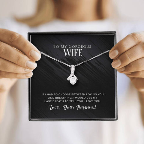Alluring Beauty Solitaire Necklace for Wife | Custom Heart Design