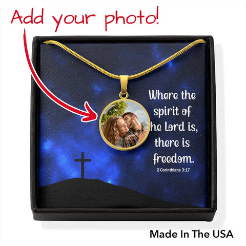 The spirit of the Lord-Photo Circle Necklace - Custom Heart Design